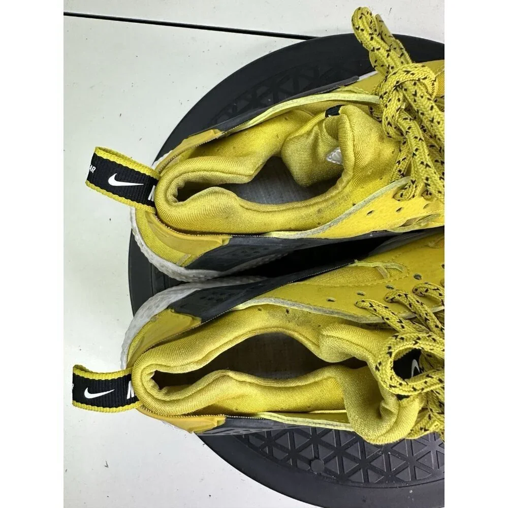 Nike Air Huarache Run PM Zip Size 6.5y